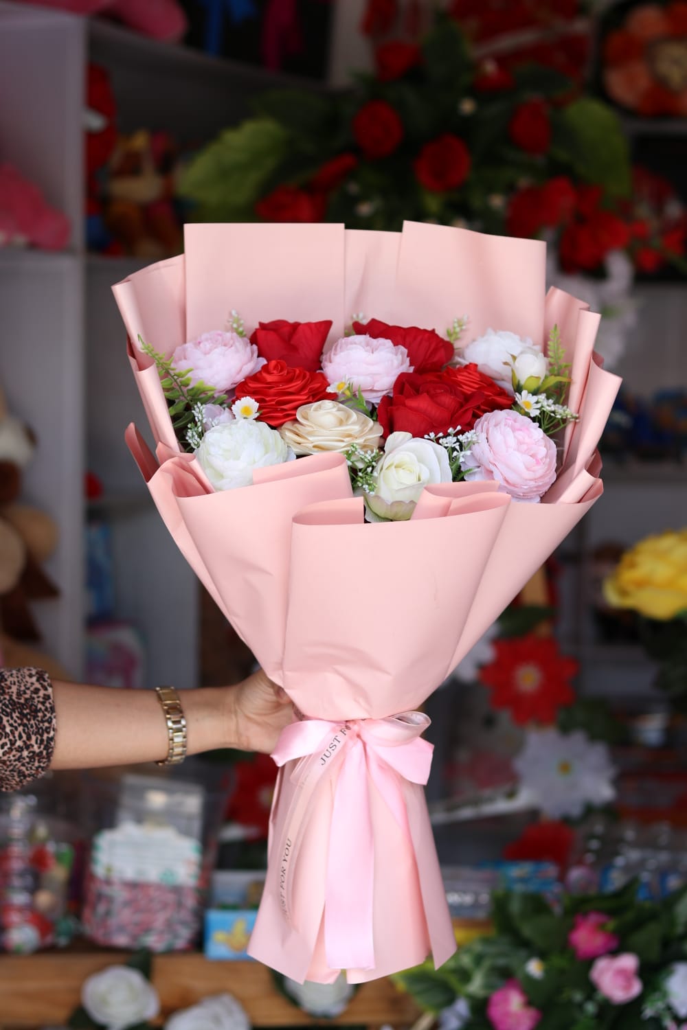Rosa rojizo